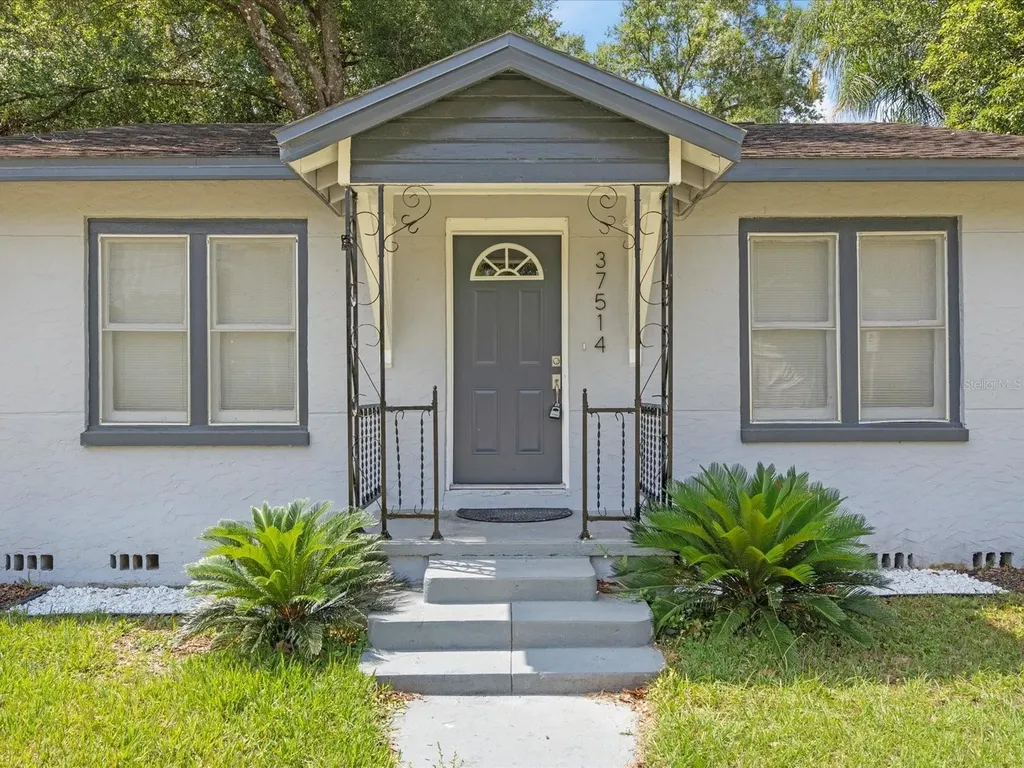 37514 Florida Avenue Dade City FL 33525