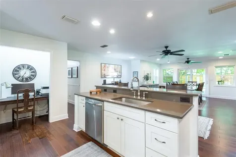 3107 Cocos Road Tampa FL 33618