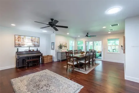 3107 Cocos Road Tampa FL 33618