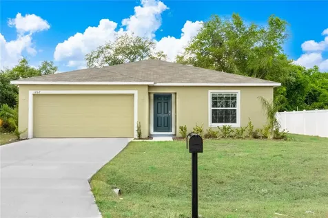 1202 Wahneta Court Kissimmee FL 34759