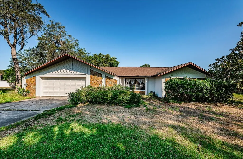 2877 Bridlewood Drive Palm Harbor FL 34683