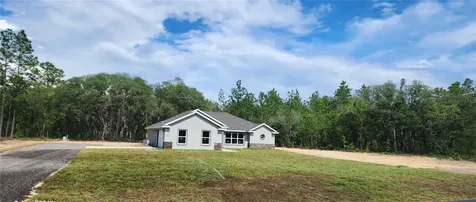 8205 SW 125th Court Road Dunnellon FL 34432