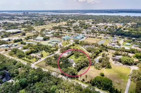 1615 17th Street W Palmetto FL 34221