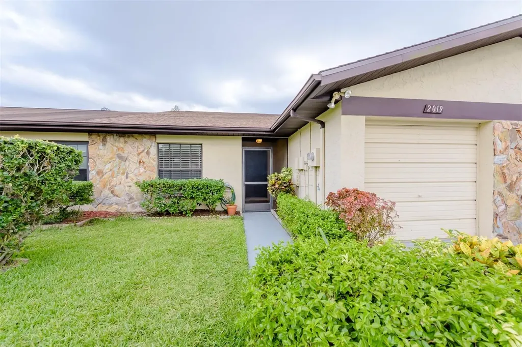 2019 Dover Court Oldsmar FL 34677