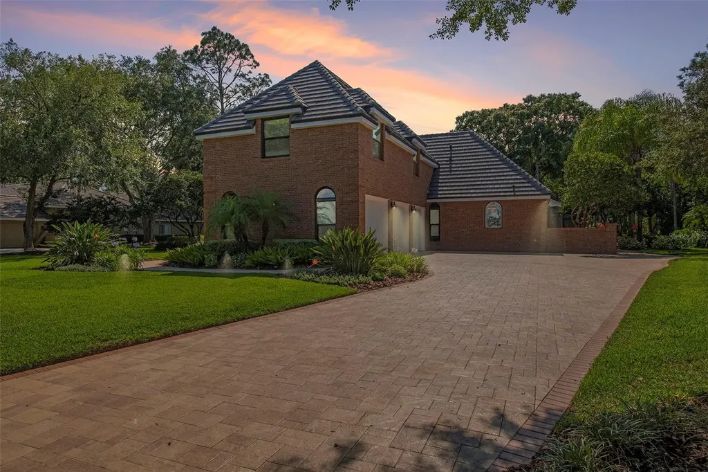 8918 Magnolia Chase Circle Tampa FL 33647