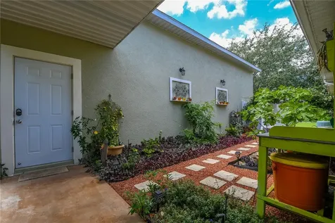 2304 Zaltana Circle Minneola FL 34715