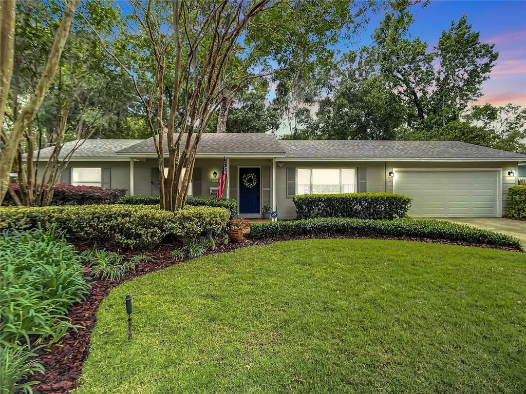 904 E Ohio Avenue Deland FL 32724