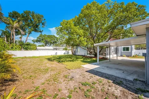129 84th Avenue N St Petersburg FL 33702