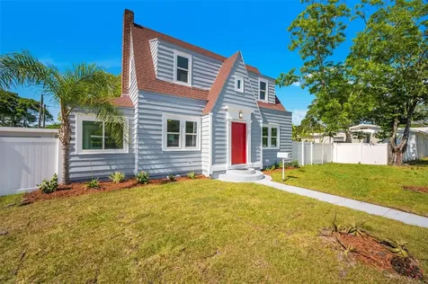 129 84th Avenue N St Petersburg FL 33702
