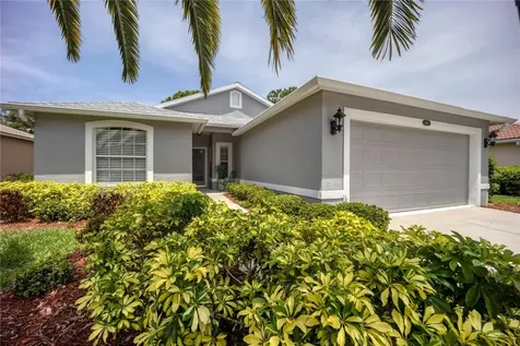 6704 Cheswick Street Sarasota FL 34243