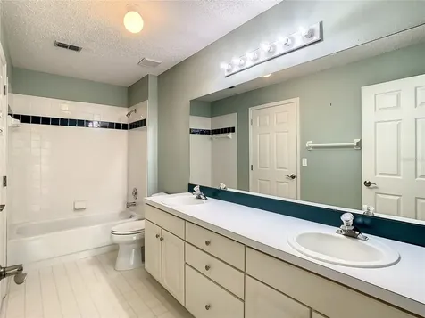 697 Teal Lane Altamonte Springs FL 32701