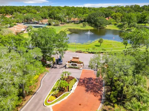 697 Teal Lane Altamonte Springs FL 32701