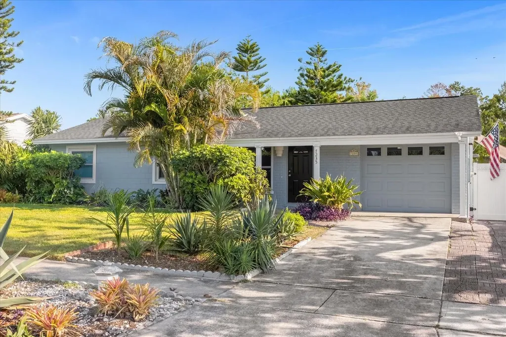7235 Glasgow Avenue Orlando FL 32819