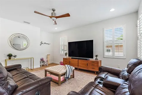 3305 W Cherokee Avenue Tampa FL 33611