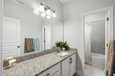 3305 W Cherokee Avenue Tampa FL 33611