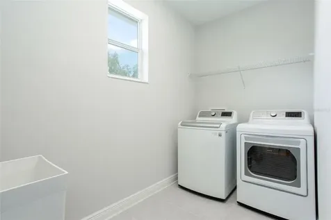 3305 W Cherokee Avenue Tampa FL 33611