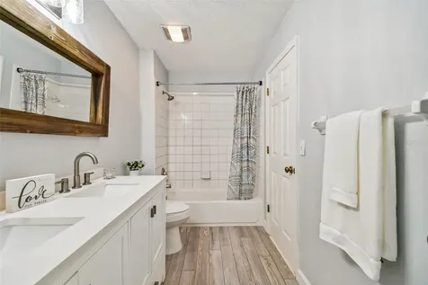 12204 Country White Circle Tampa FL 33635