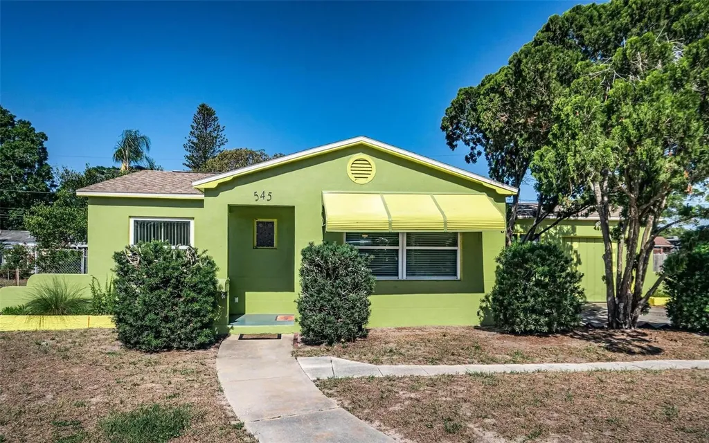 545 39th Street S St Petersburg FL 33711