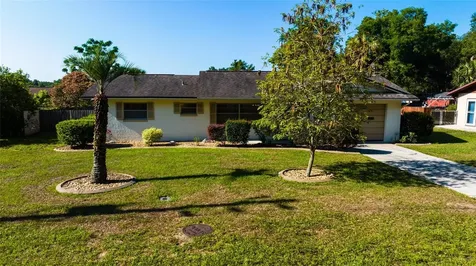 2103 Edgewood Avenue Leesburg FL 34748