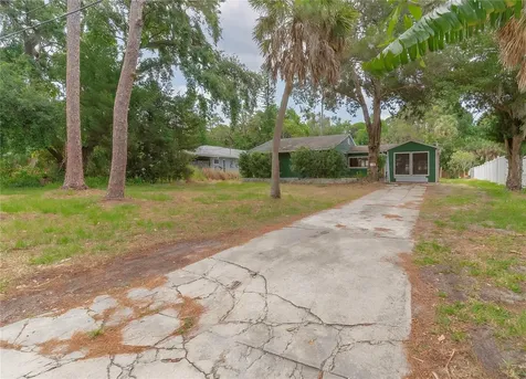 1420 Alhambra Way S St Petersburg FL 33705