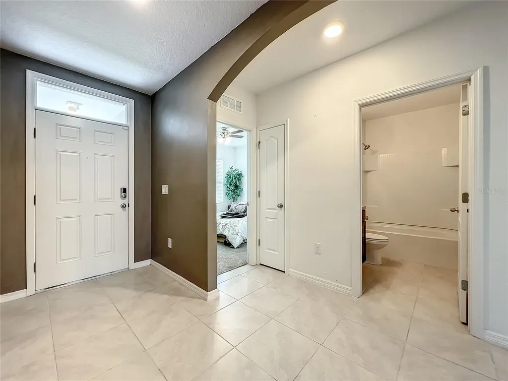 10547 Burlwood Drive Leesburg FL 34788