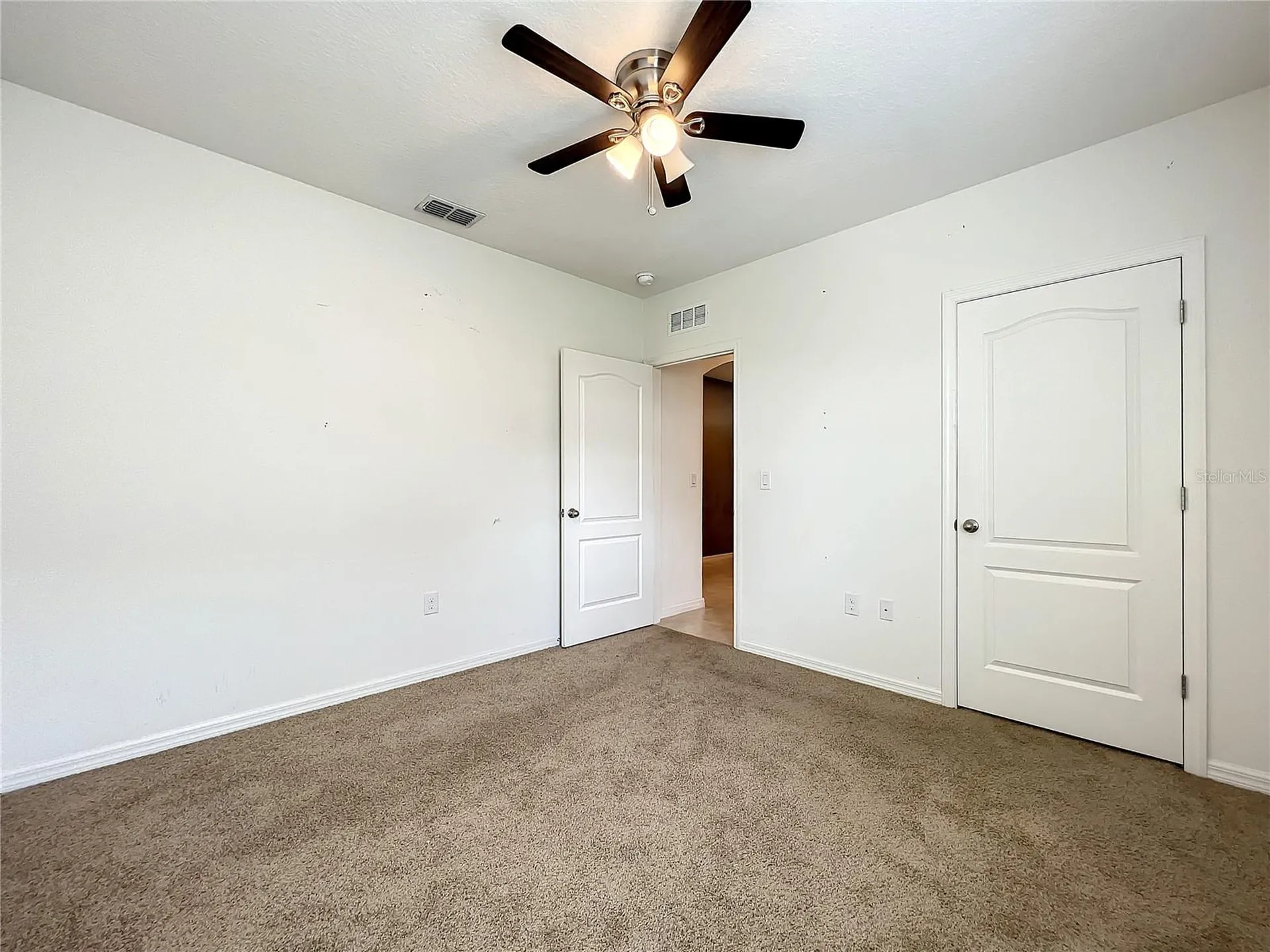 10547 Burlwood Drive Leesburg FL 34788