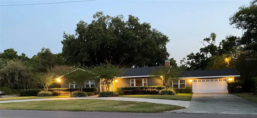 1195 E Georgia Street Bartow FL 33830