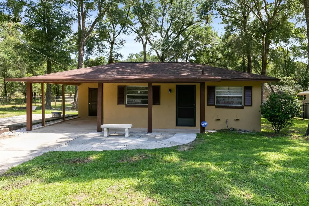 25117 Niblic Street Sorrento FL 32776