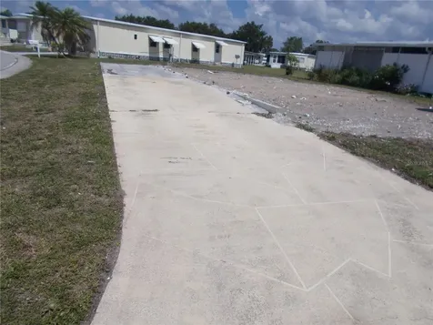 6581 Center Lane North Port FL 34287