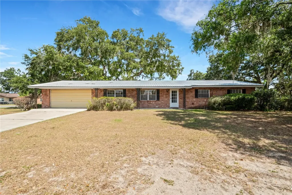 327 Thornwood Way Lakeland FL 33813