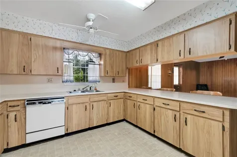 327 Thornwood Way Lakeland FL 33813