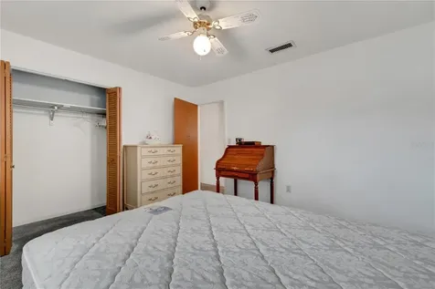 327 Thornwood Way Lakeland FL 33813