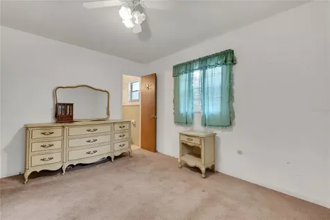 327 Thornwood Way Lakeland FL 33813