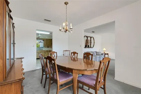 327 Thornwood Way Lakeland FL 33813