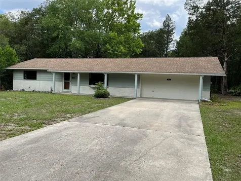 31 Cypress Boulevard W Homosassa FL 34446