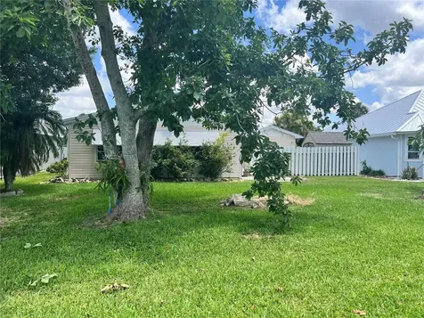 5066 SE 44th Street Okeechobee FL 34974
