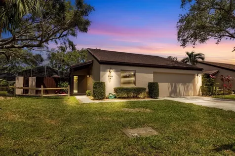 3745 Glen Oaks Manor Drive Sarasota FL 34232