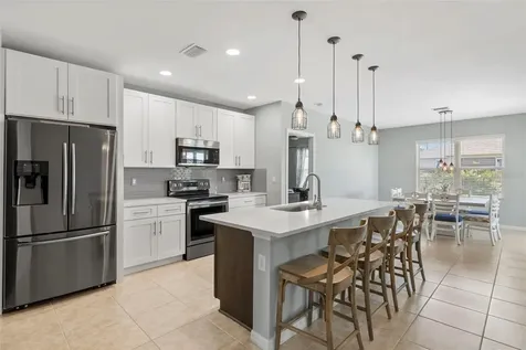 1806 SW 16th Terrace Cape Coral FL 33991