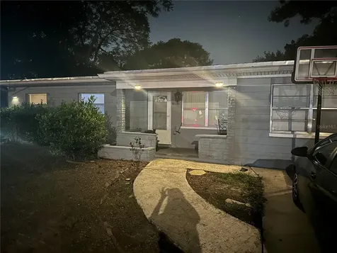 10910 N Annette Avenue Tampa FL 33612