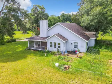 1600 NE 180th Street Citra FL 32113