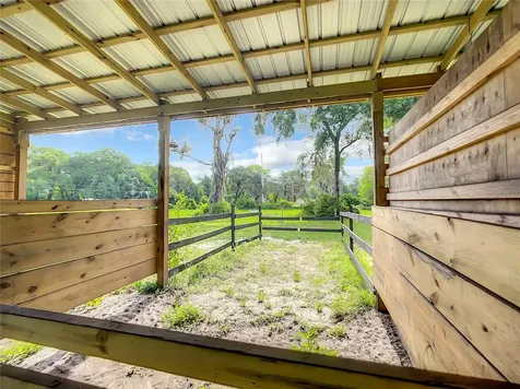 1600 NE 180th Street Citra FL 32113