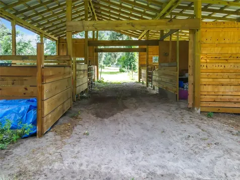 1600 NE 180th Street Citra FL 32113