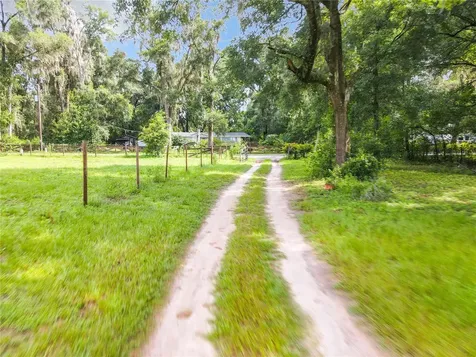 1600 NE 180th Street Citra FL 32113
