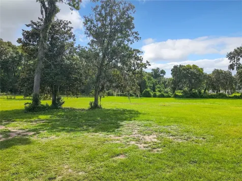 1600 NE 180th Street Citra FL 32113