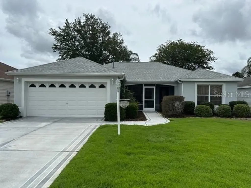 17385 SE 70th Royal Pine Court The Villages FL 32162