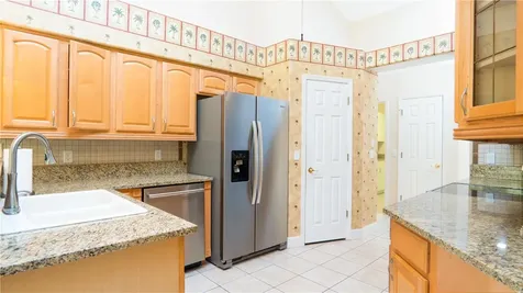 2825 Lake Drive Deland FL 32720