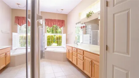 2825 Lake Drive Deland FL 32720