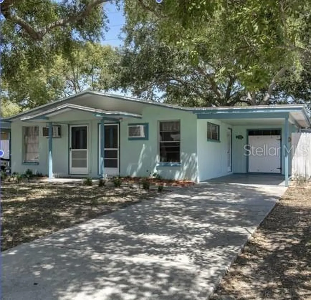 616 Dogwood Court Dunedin FL 34698