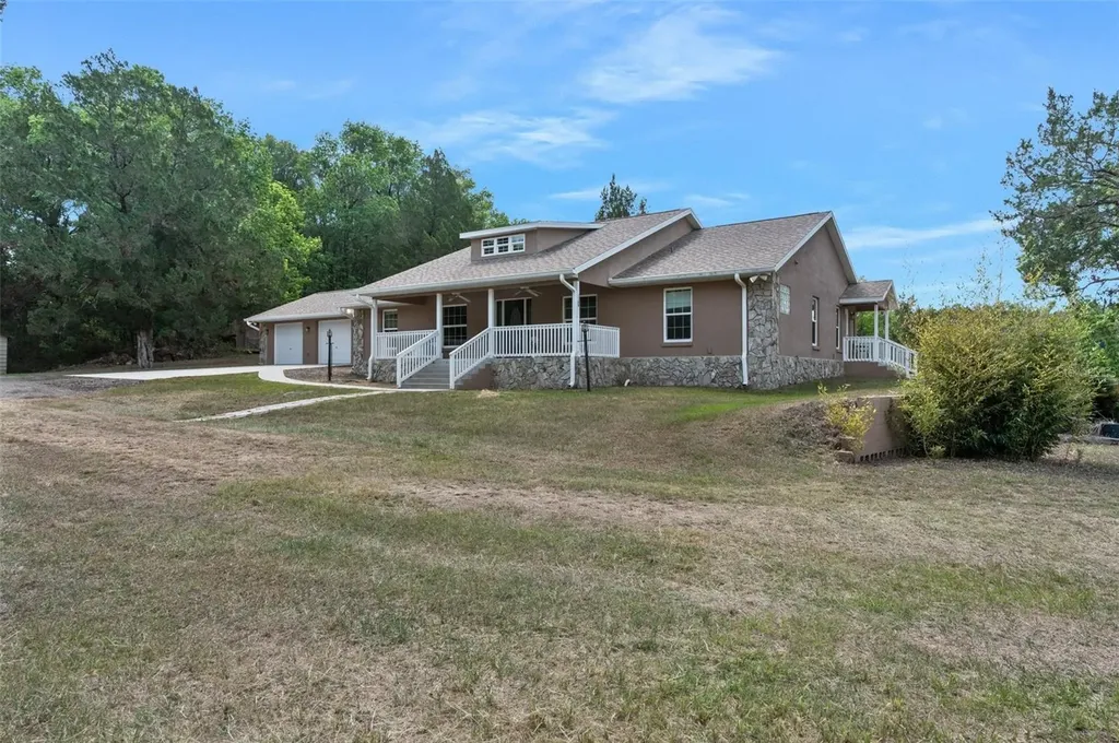 9986 E New Hope Court Floral City FL 34436