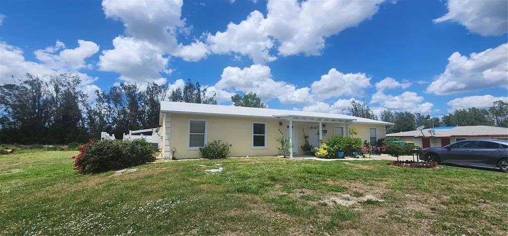 345 - 347 Sunflower Street Punta Gorda FL 33982